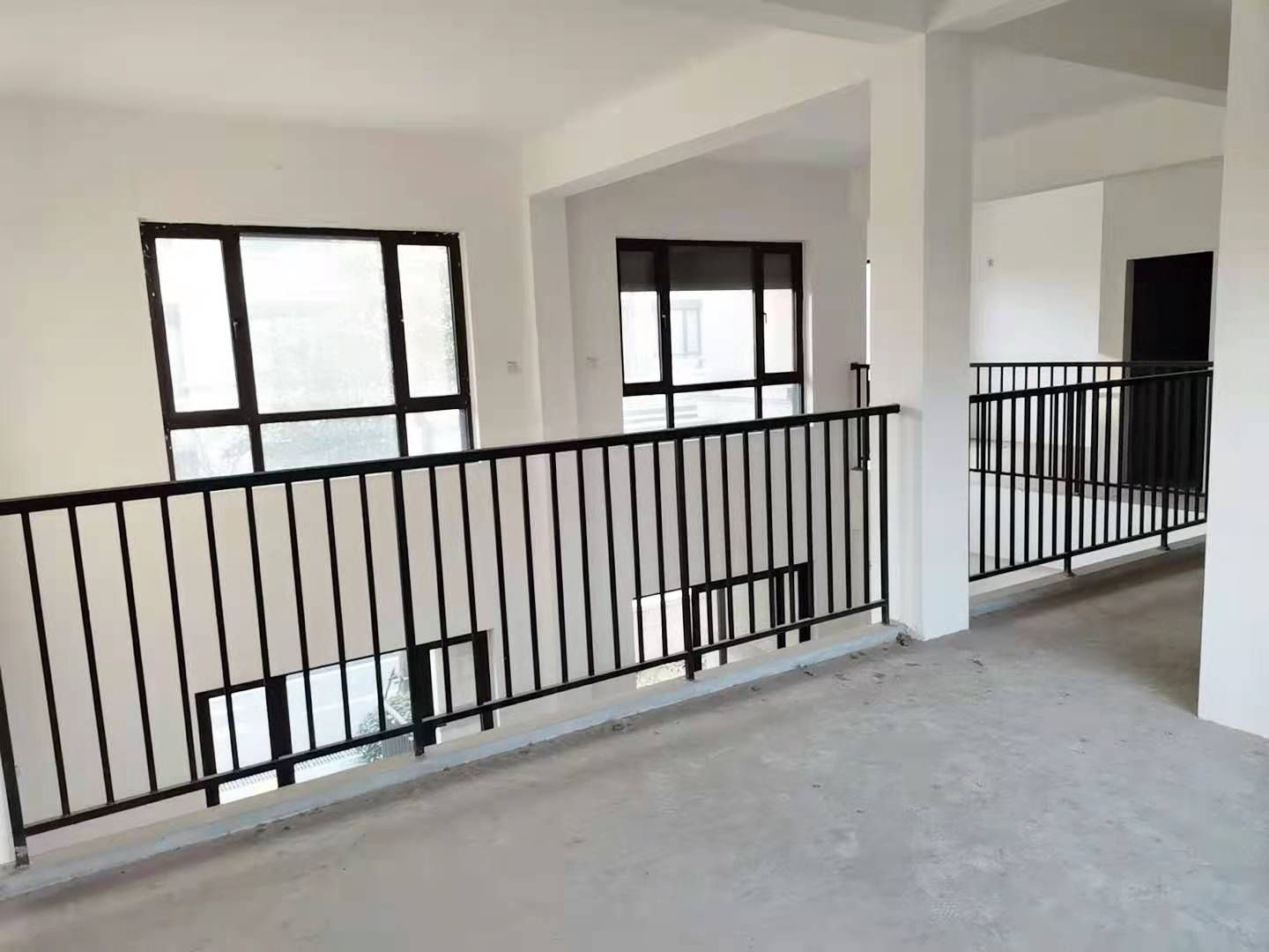 盛和九里香堤一期 5室3厅3卫 358m&sup2;
