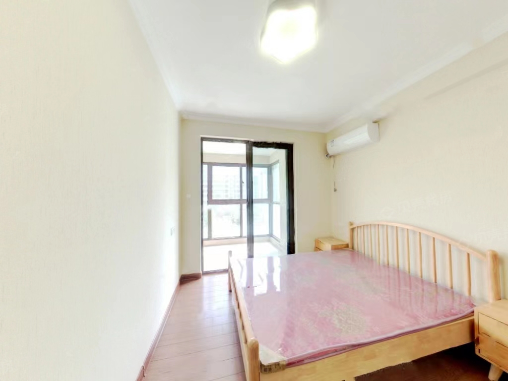 南通碧桂园翡翠华府 4室2厅2卫 143.00m&sup2;