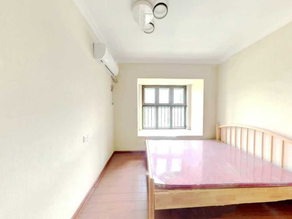 南通碧桂园翡翠华府 4室2厅2卫 143.00m&sup2;