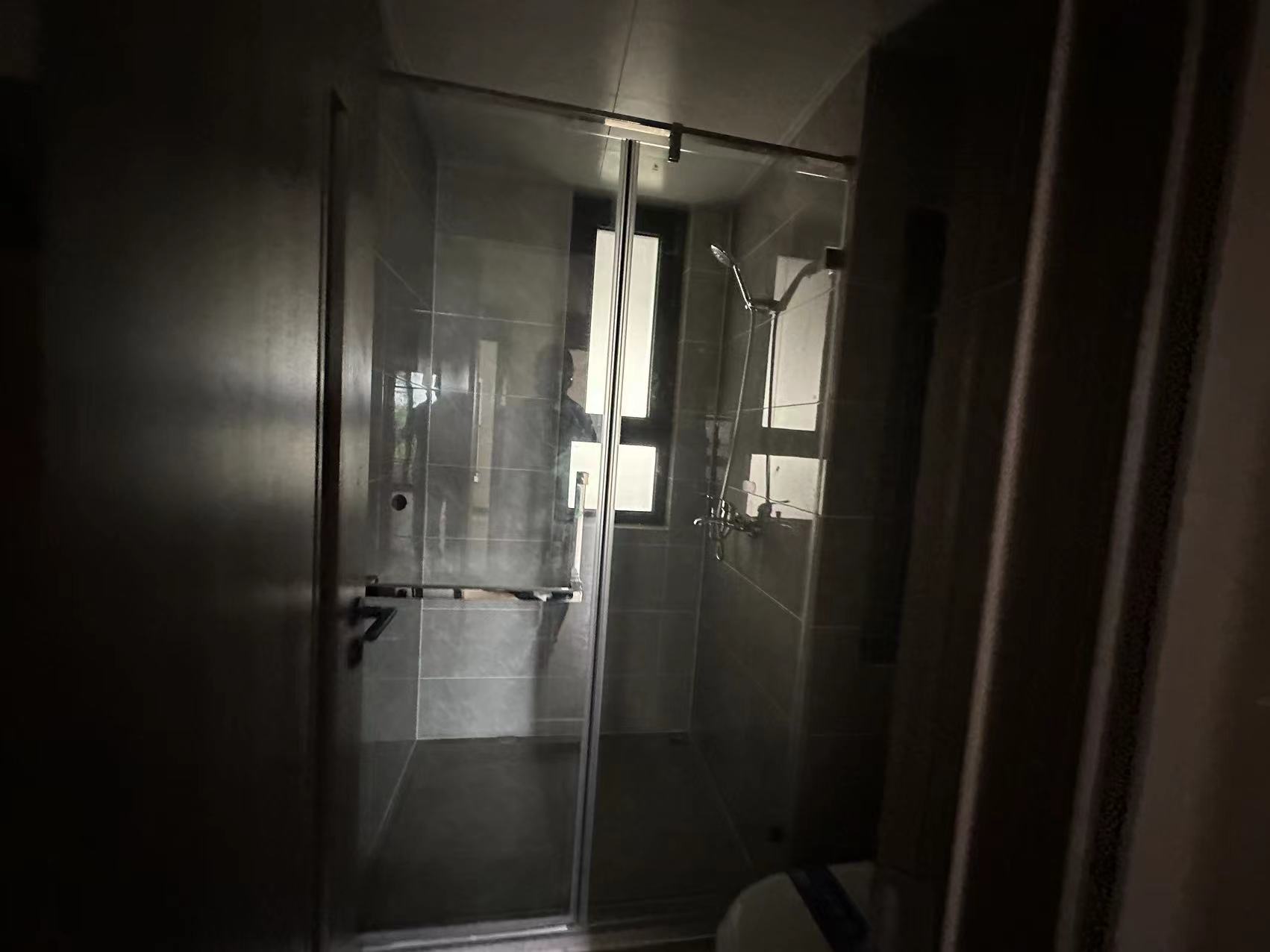 湖山源著 3室2厅1卫 99m&sup2;