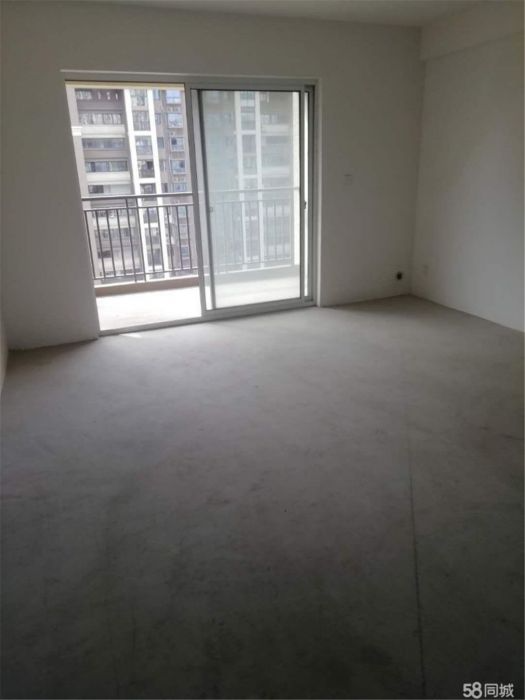 尚海城 4室2厅2卫 150m&sup2;