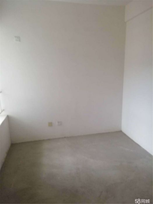 尚海城 4室2厅2卫 150m&sup2;