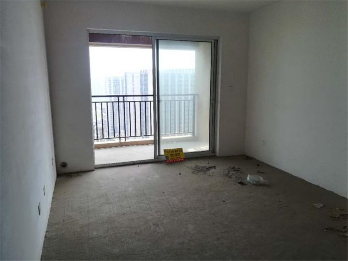 尚海城 4室2厅2卫 150m&sup2;