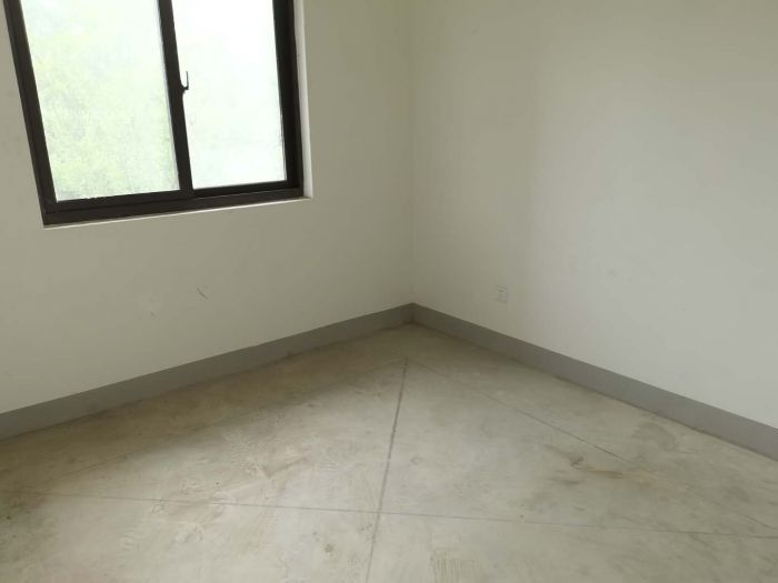 临江家园 2室1厅1卫 95m&sup2;