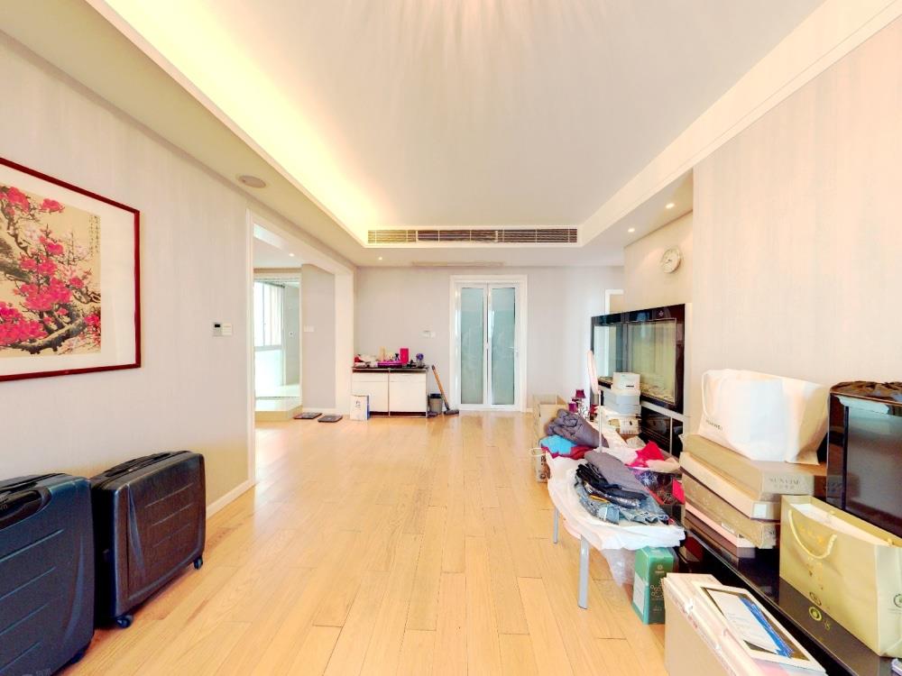 中南世纪城北区 5室1厅1卫 162.83m&sup2;