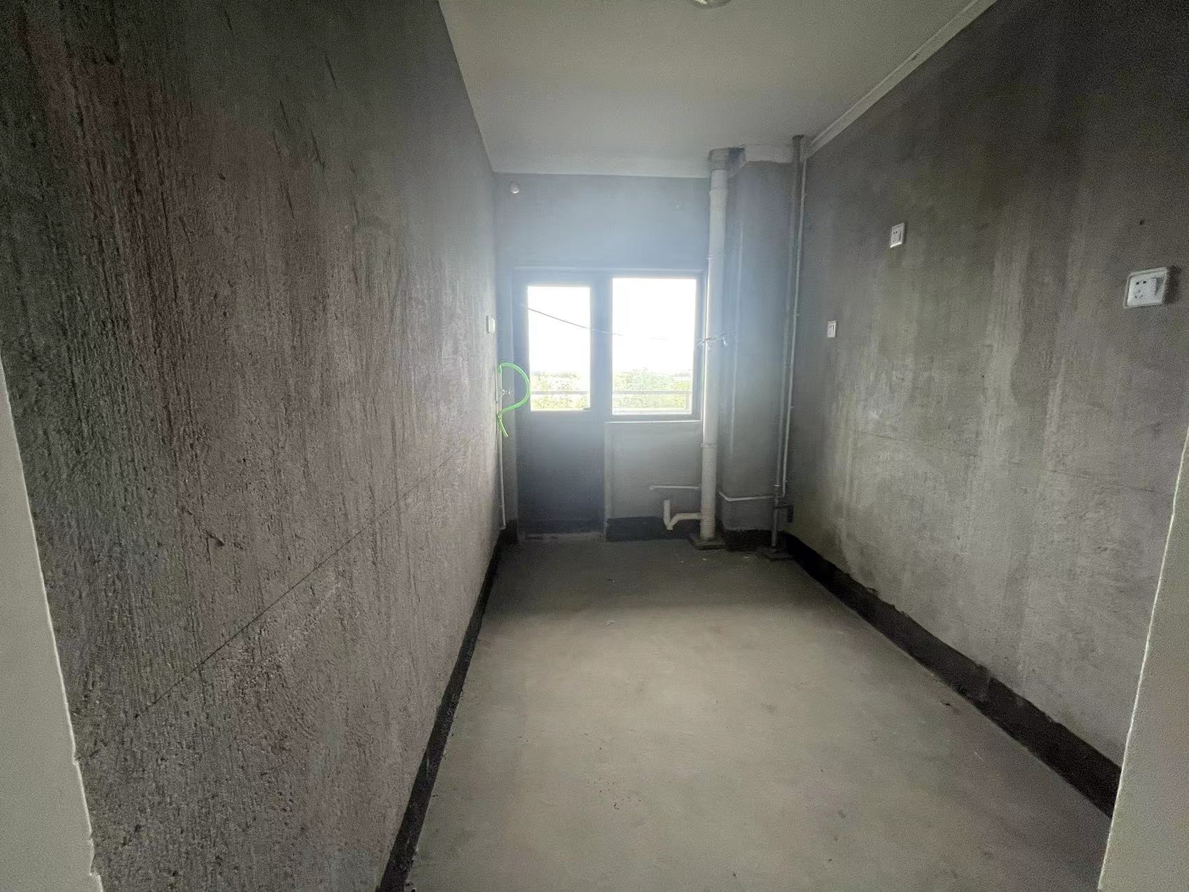 华山花苑六期 3室2厅2卫 124.67m&sup2;