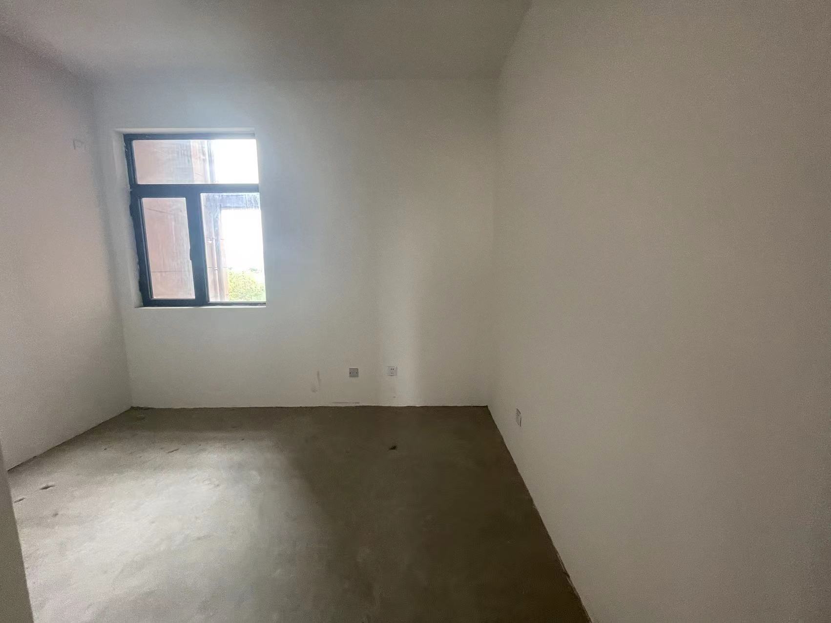 华山花苑六期 3室2厅2卫 124.67m&sup2;