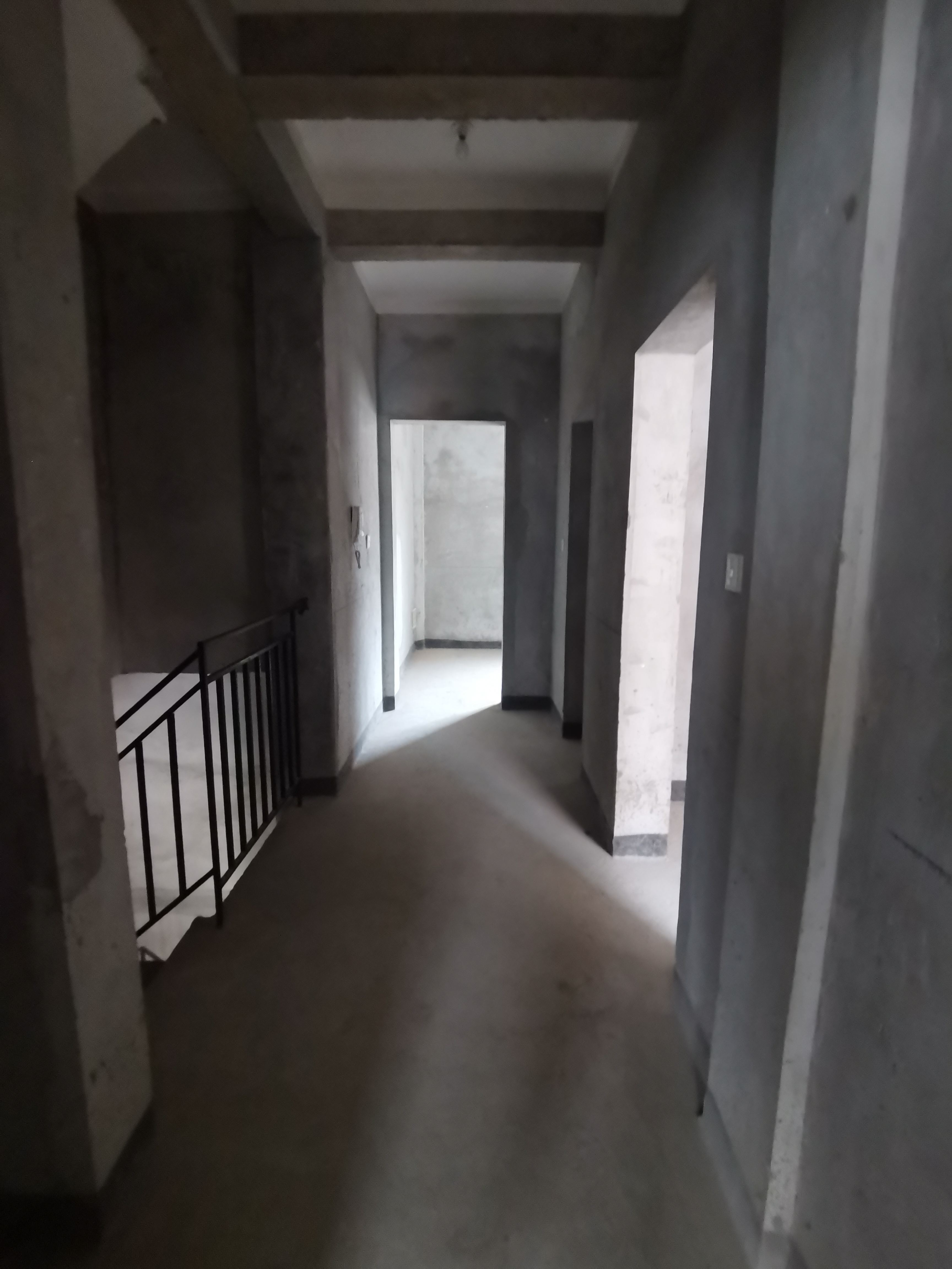 江海艺墅 4室2厅2卫 176.00m²