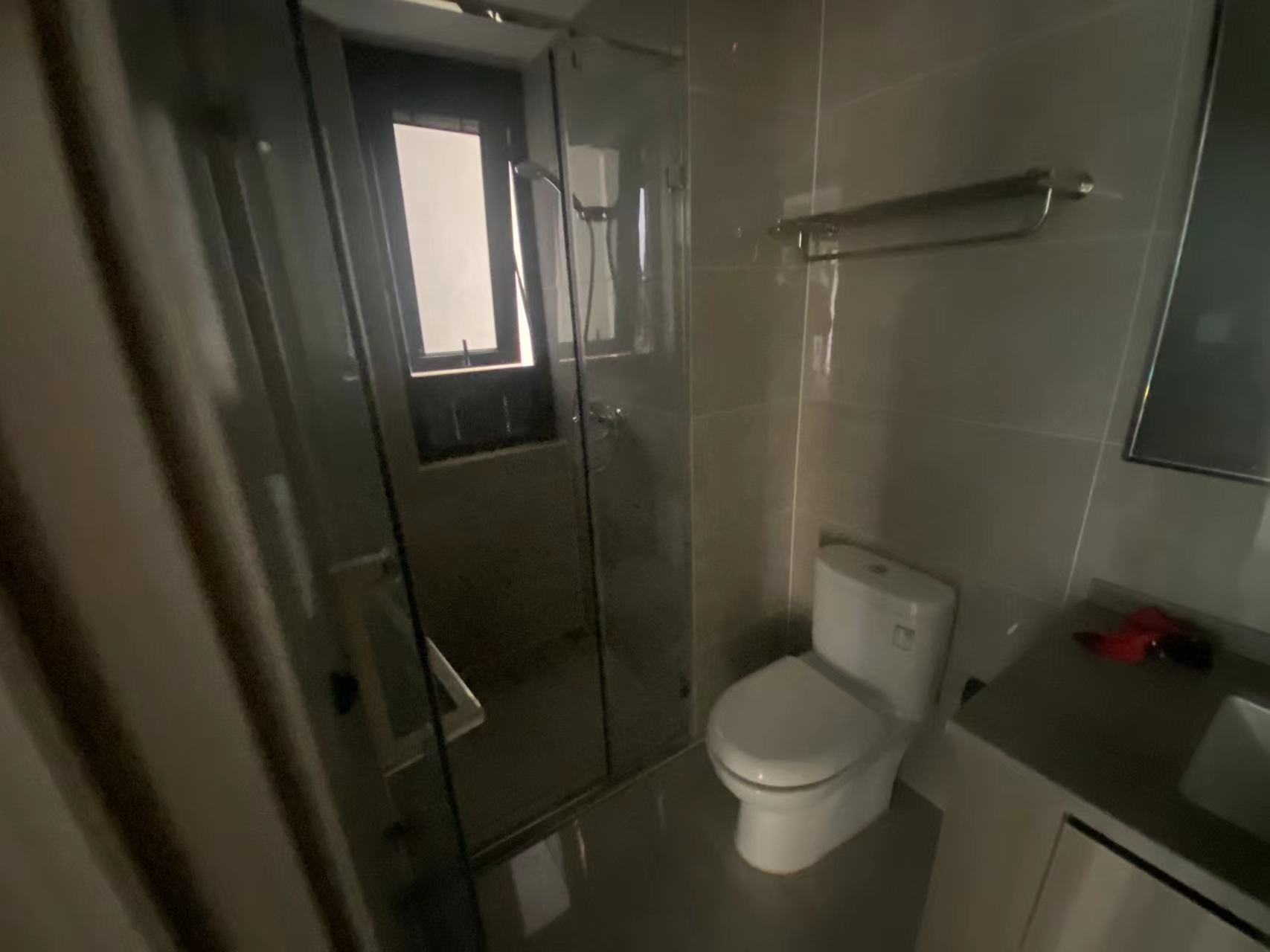 湖山源著 3室2厅1卫 99m&sup2;