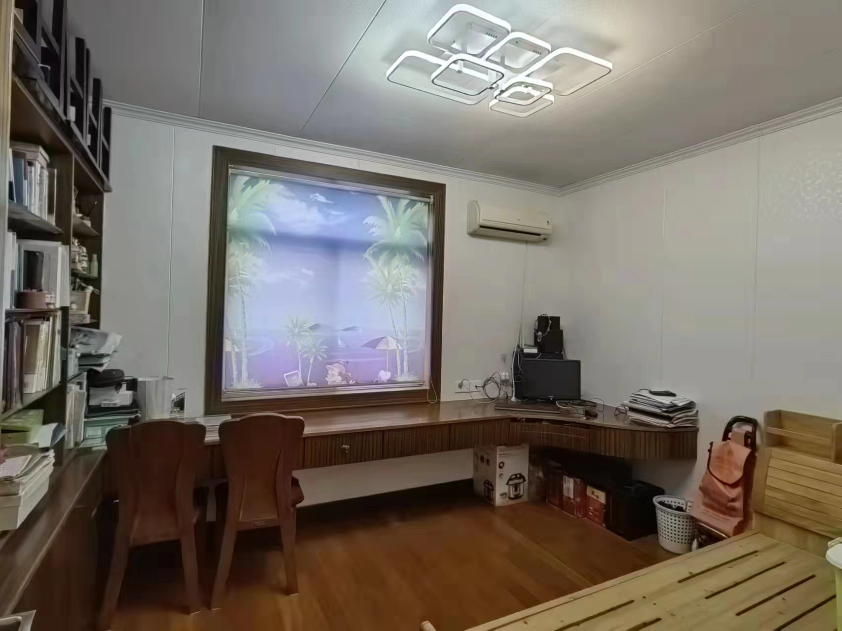 城东小区 4室2厅1卫 137.00m&sup2;