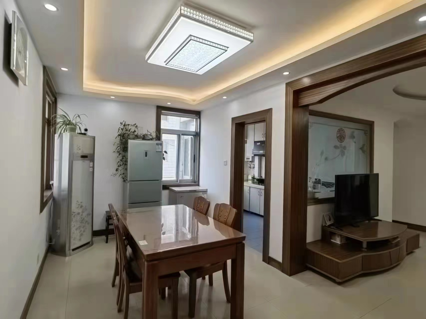 城东小区 4室2厅1卫 137.00m&sup2;