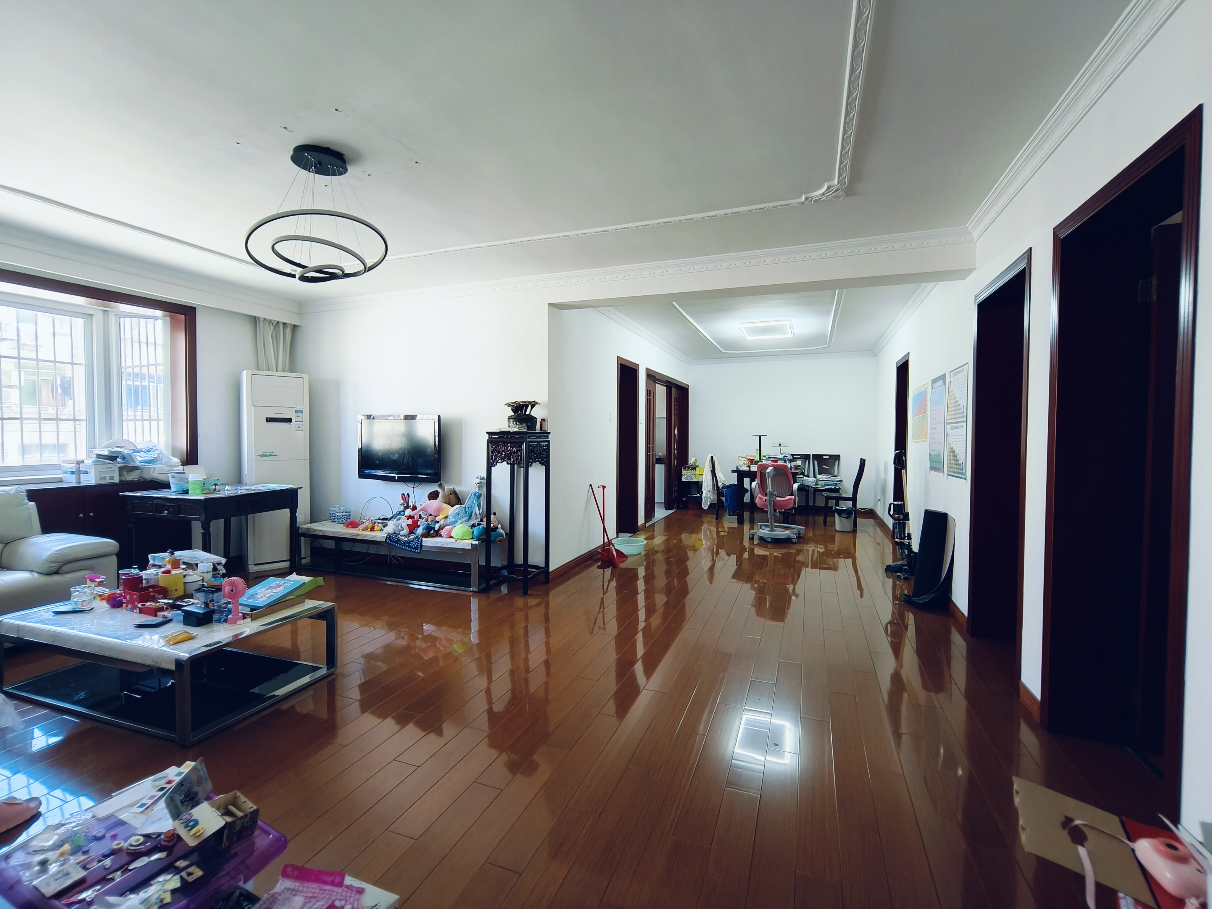 小石桥花苑 3室2厅1卫 131.79m²