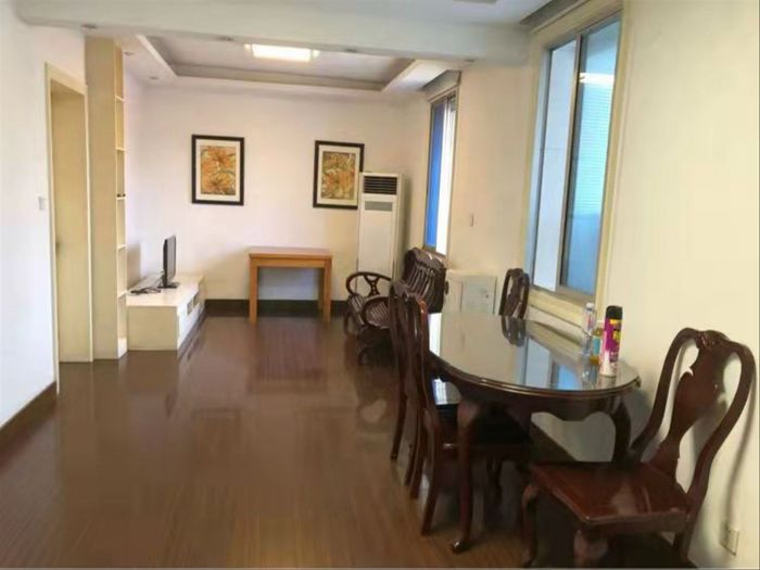 莘园路新村 3室2厅1卫 102m²