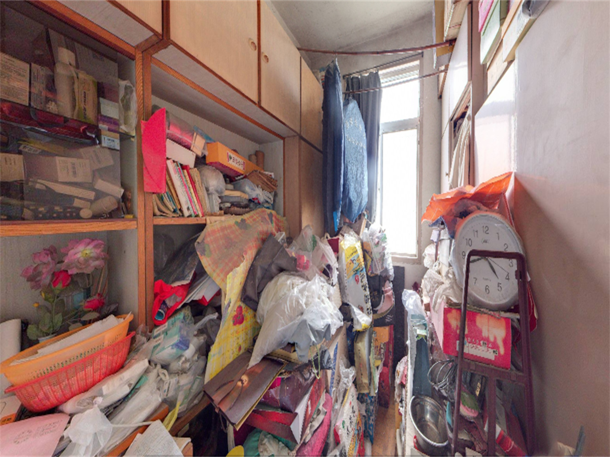 光明新村 3室1厅1卫 83.00m&sup2;