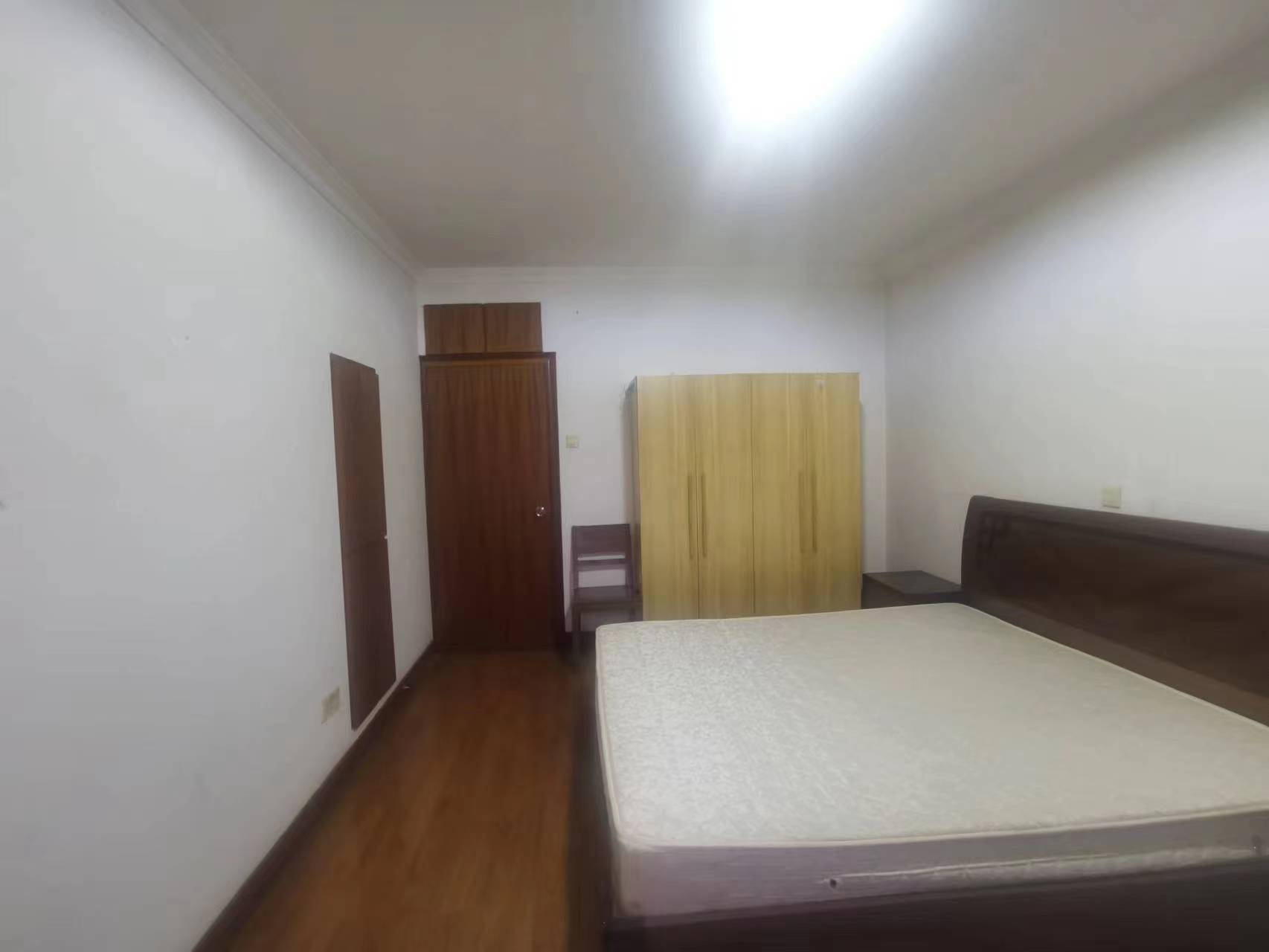 青年中路9号 2室1厅1卫 67m&sup2;