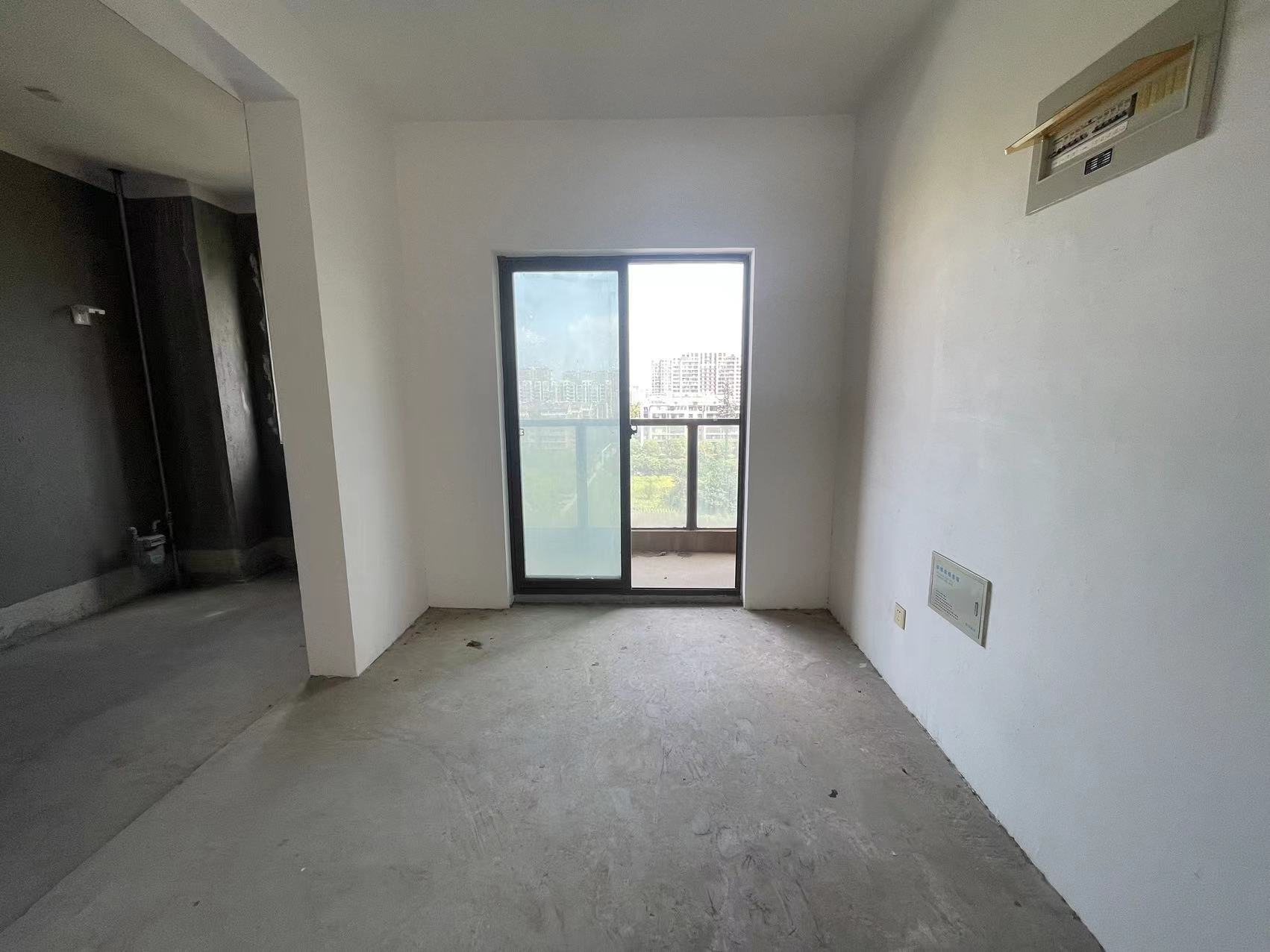 大唐金城 3室2厅1卫 101.00m&sup2;