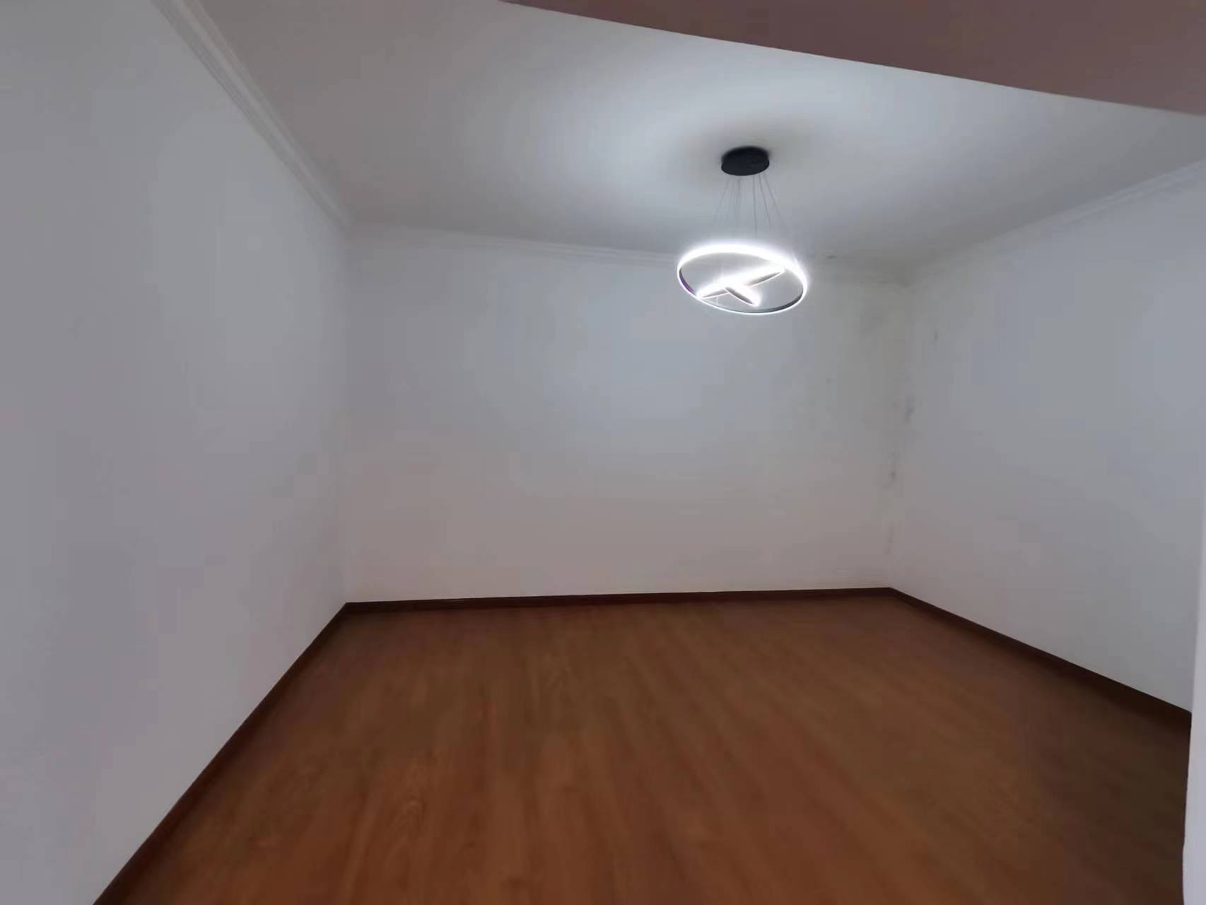 北川门新村 4室2厅1卫 154m&sup2;