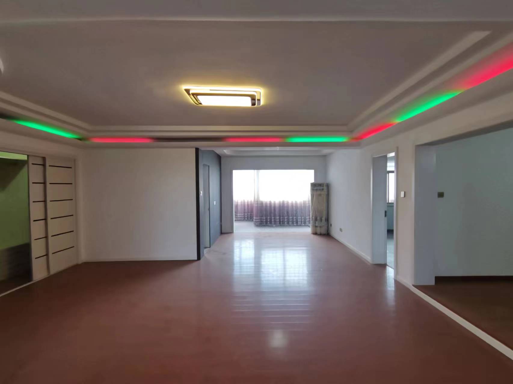北川门新村 4室2厅1卫 154m&sup2;