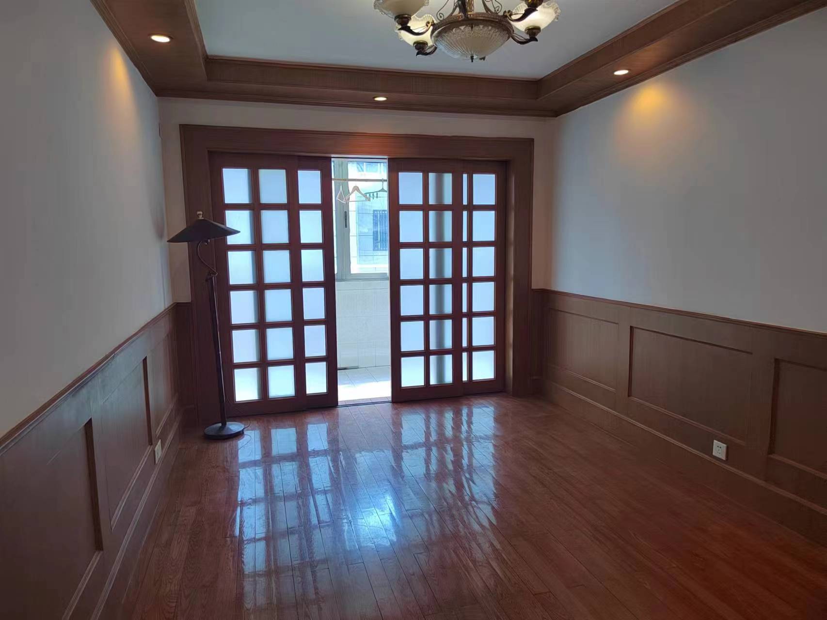 光明花苑(崇川区) 3室2厅2卫 130m²