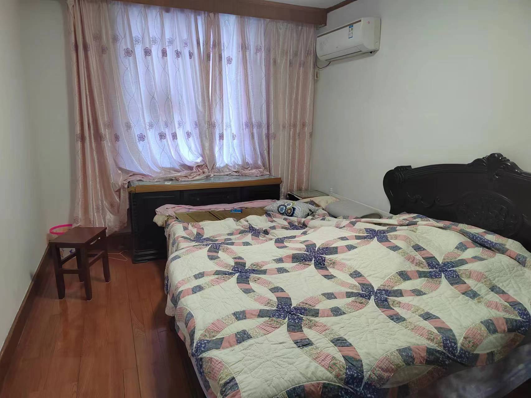 光明花苑(崇川区) 3室2厅1卫 130.00m&sup2;