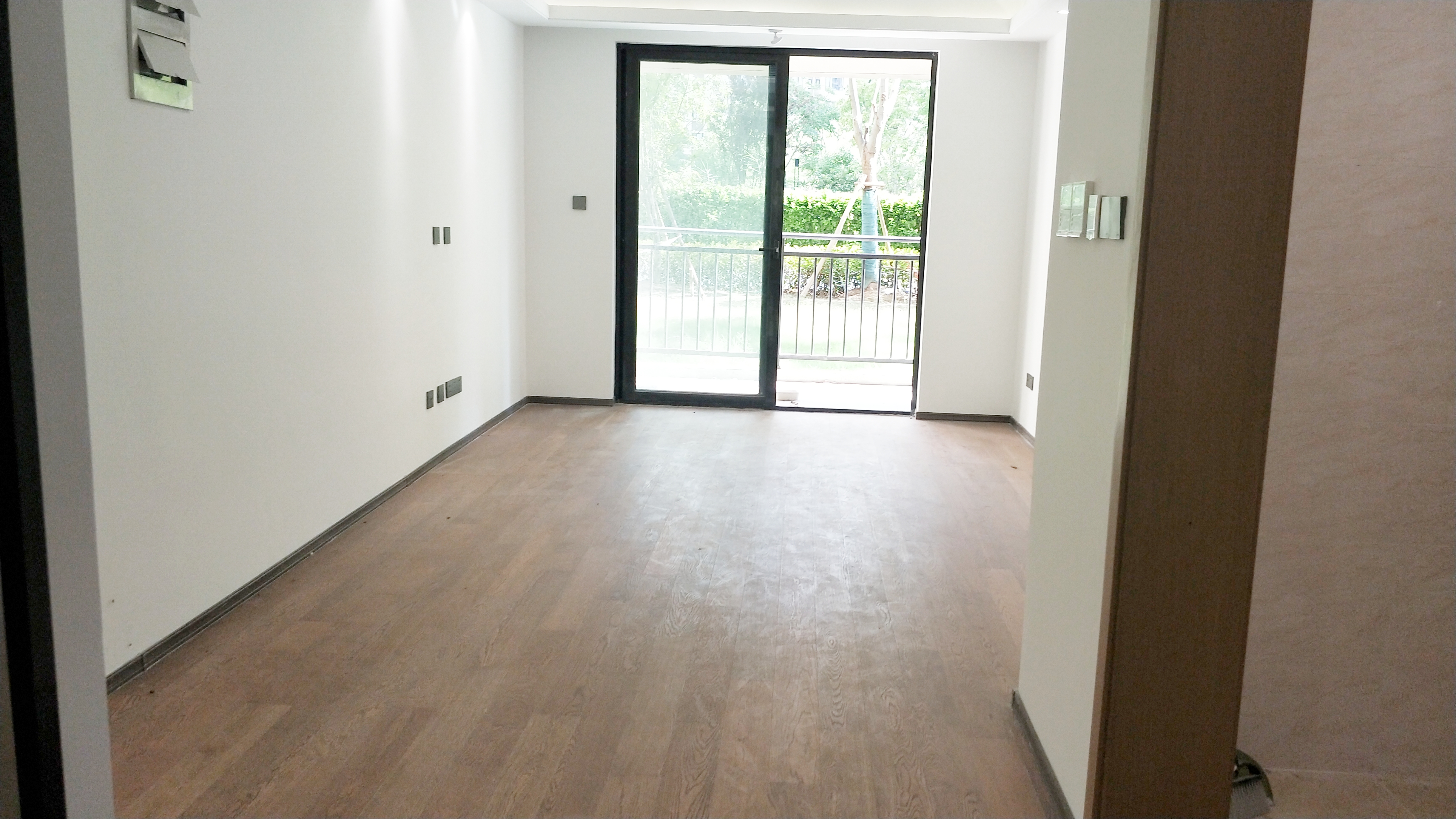 春风南岸西园 3室2厅1卫 96m²