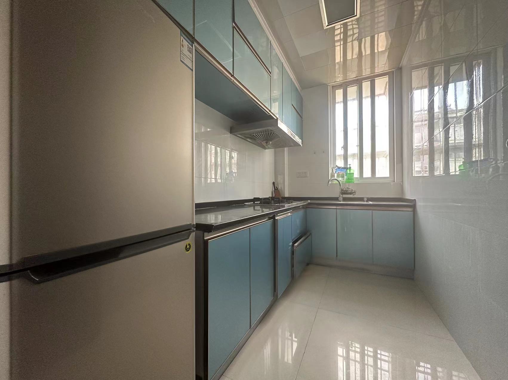 盆架桥花苑 2室2厅1卫 80m&sup2;