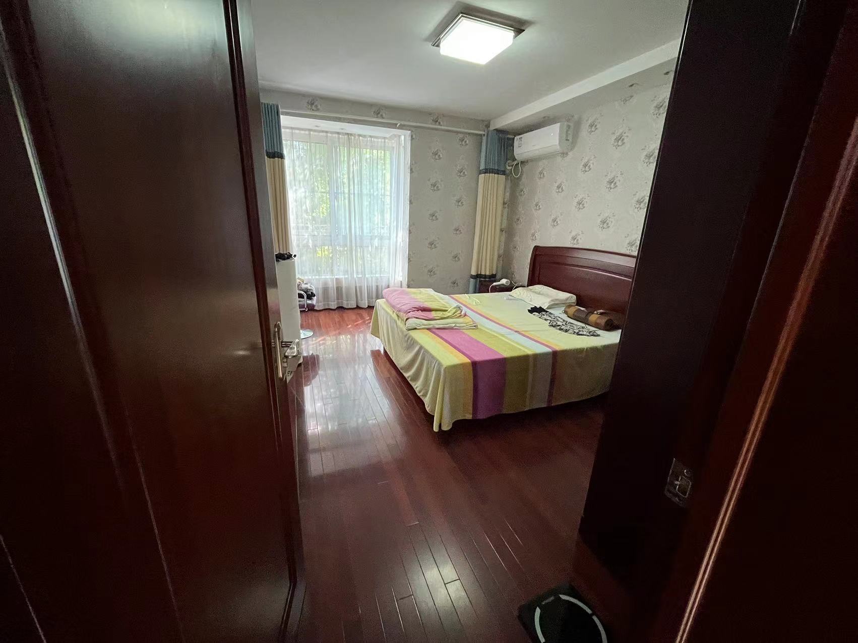 春晖花园 4室2厅2卫 172.66m&sup2;