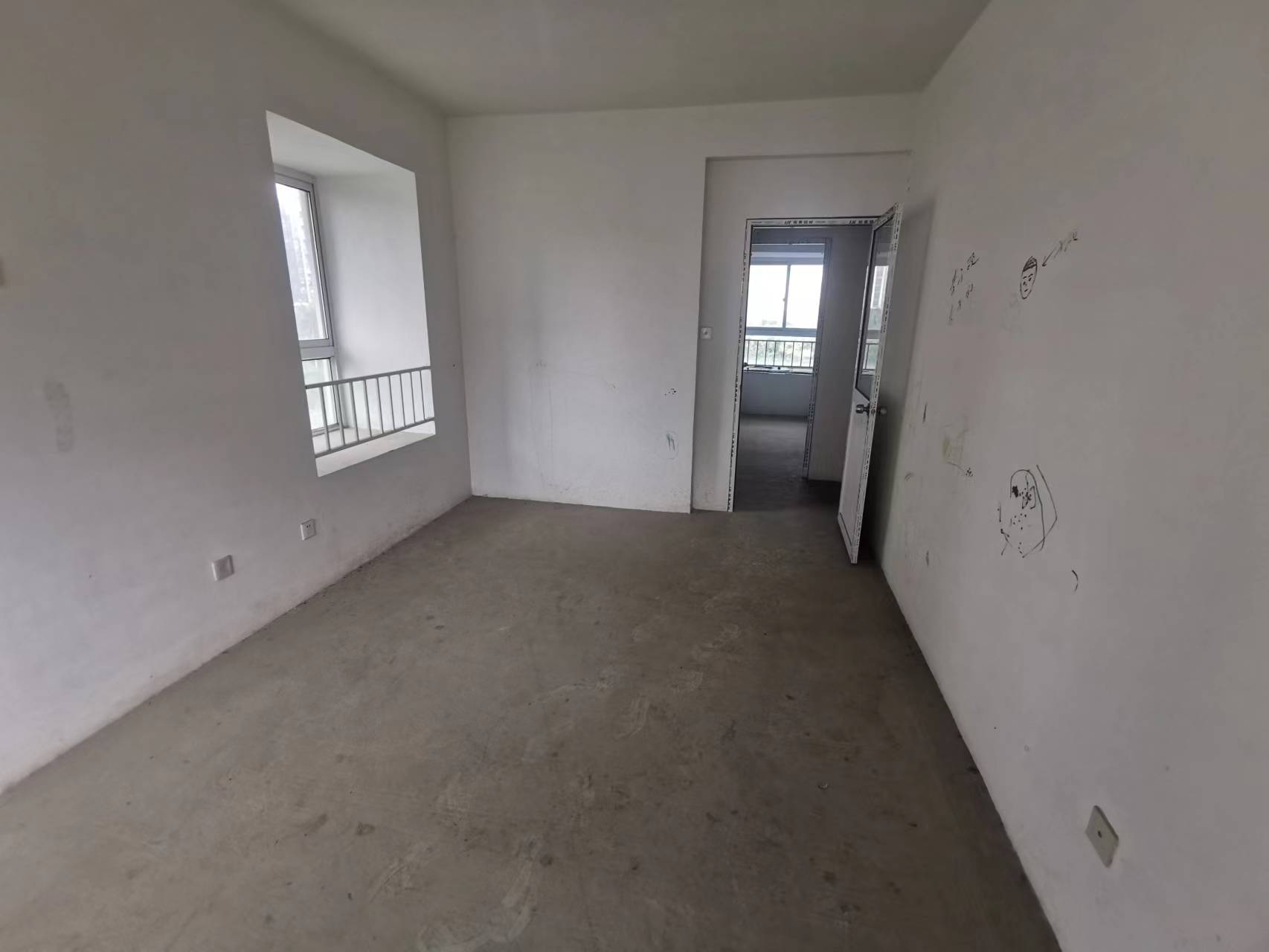 尚海城 1室1厅1卫 30m&sup2;
