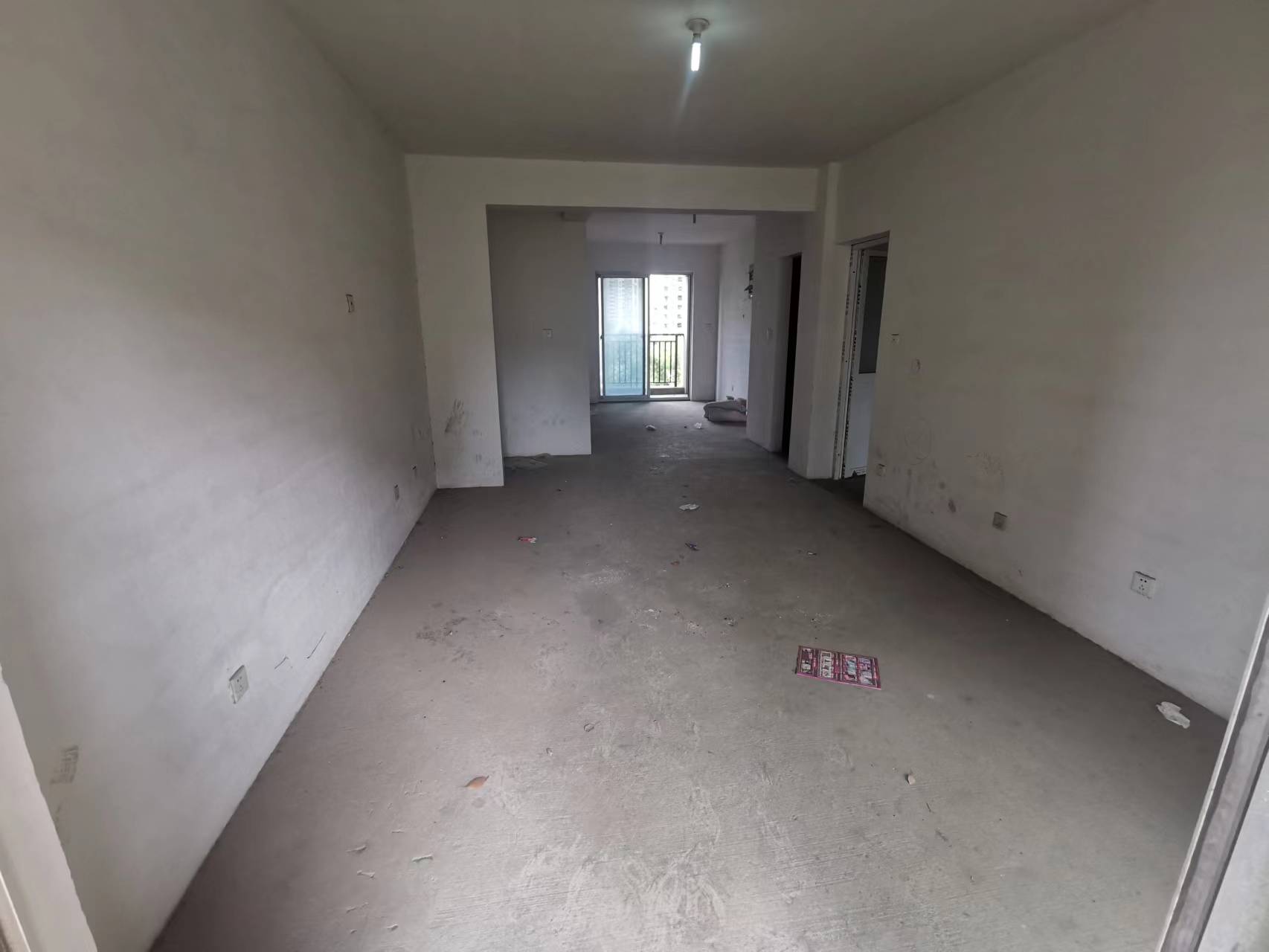尚海城 1室1厅1卫 30m&sup2;