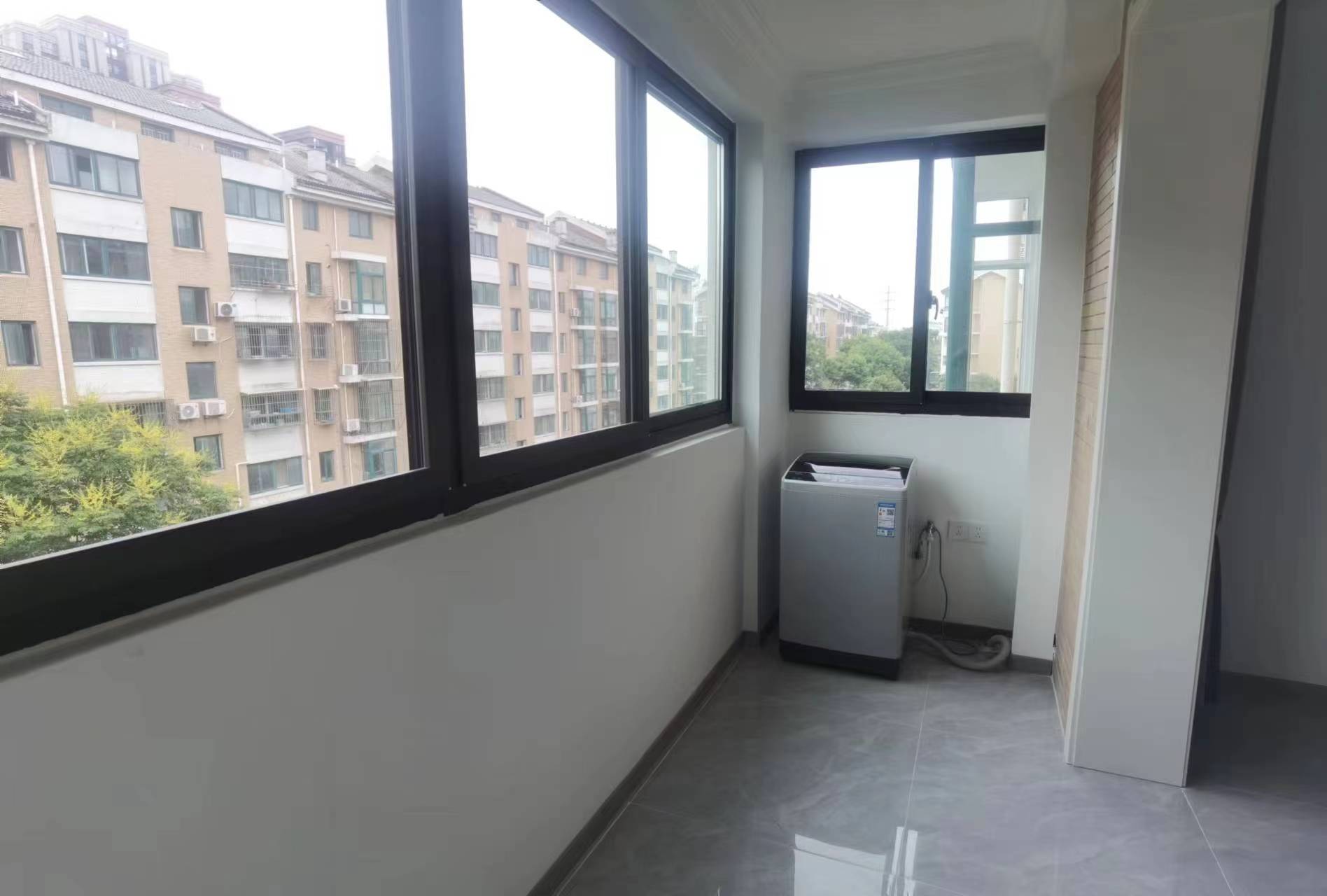 源兴花苑南区 2室2厅1卫 103m&sup2;