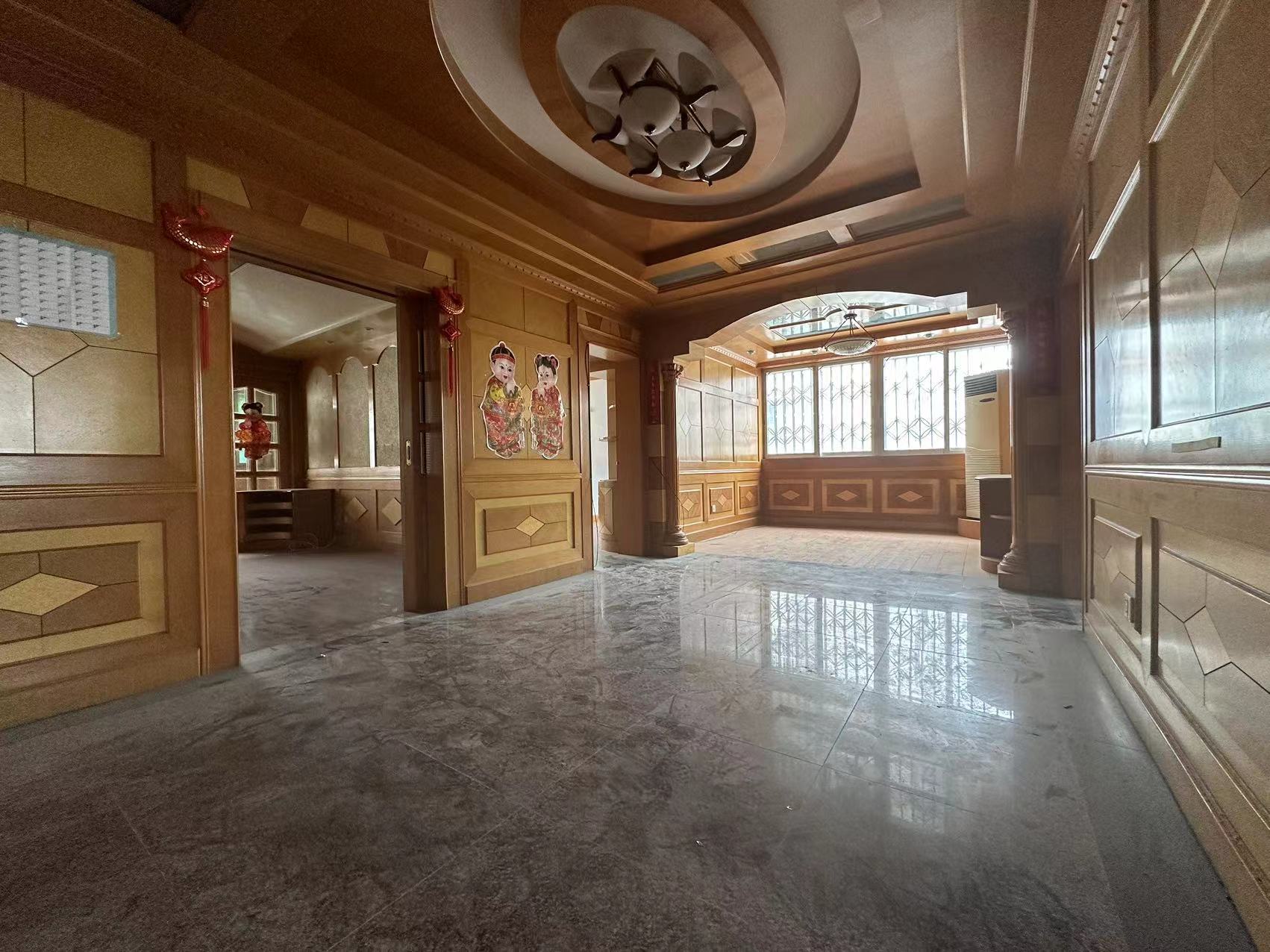 市民广场 3室2厅1卫 120m&sup2;