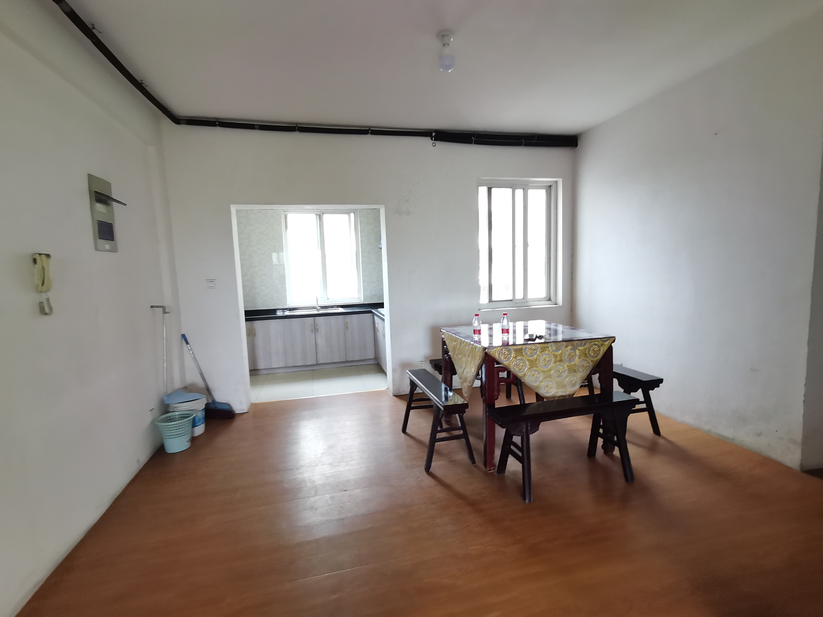 金霞北苑 3室2厅2卫 128m&sup2;