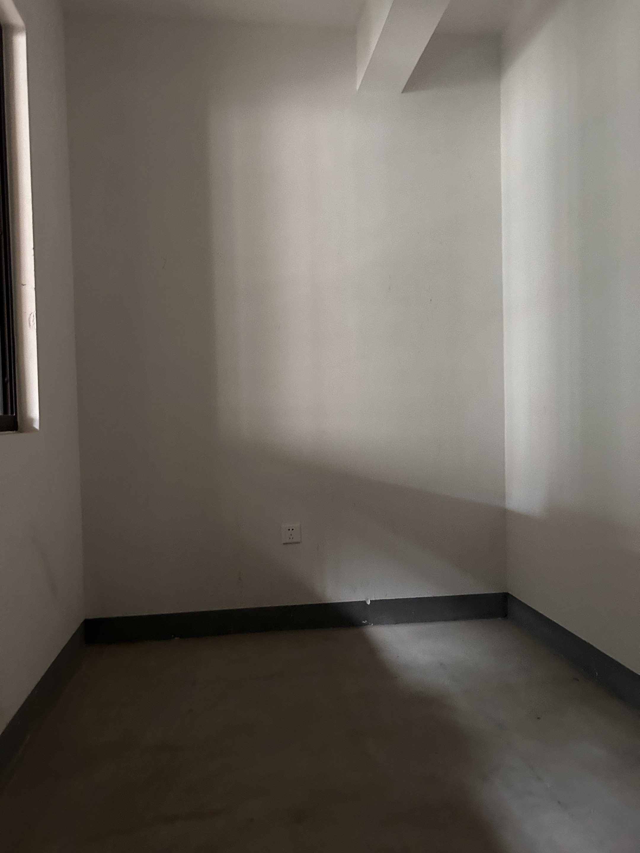 招商新城雍景湾 3室2厅1卫 89m&sup2;