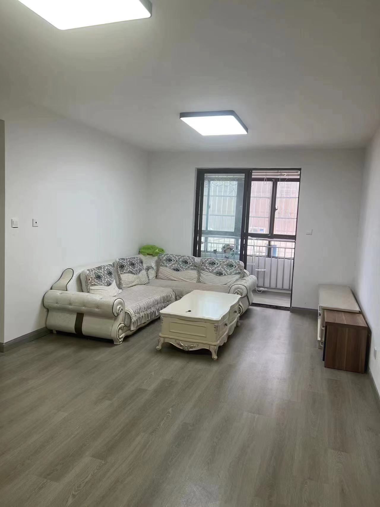 虹东花苑 2室1厅1卫 95m&sup2;