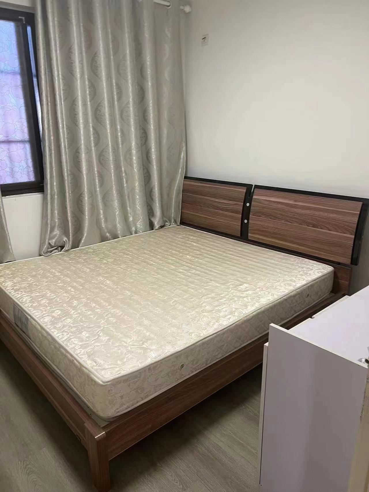 虹东花苑 2室1厅1卫 95m&sup2;