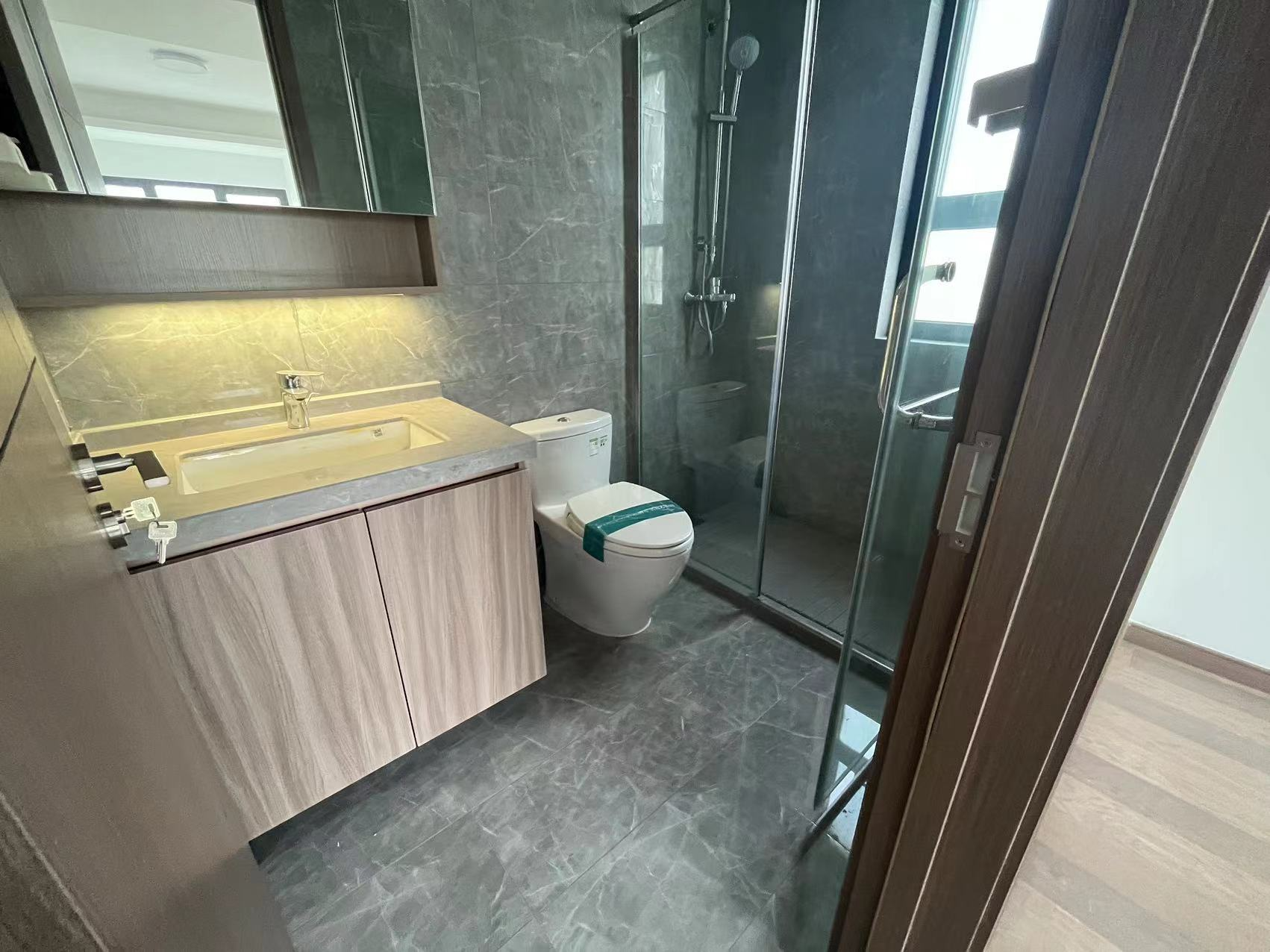 中海上东区 3室2厅2卫 127m&sup2;