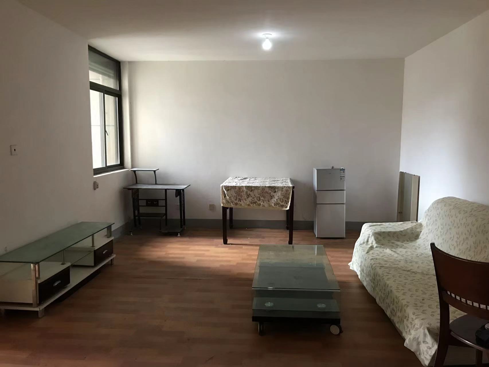 江景苑小区 2室1厅1卫 96m²