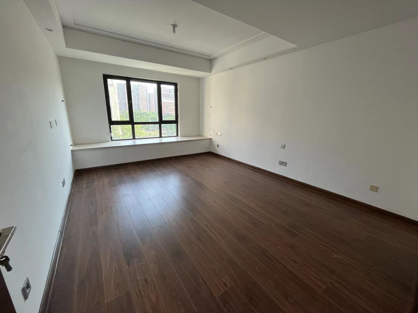 铂金时代 3室2厅2卫 127m&sup2;