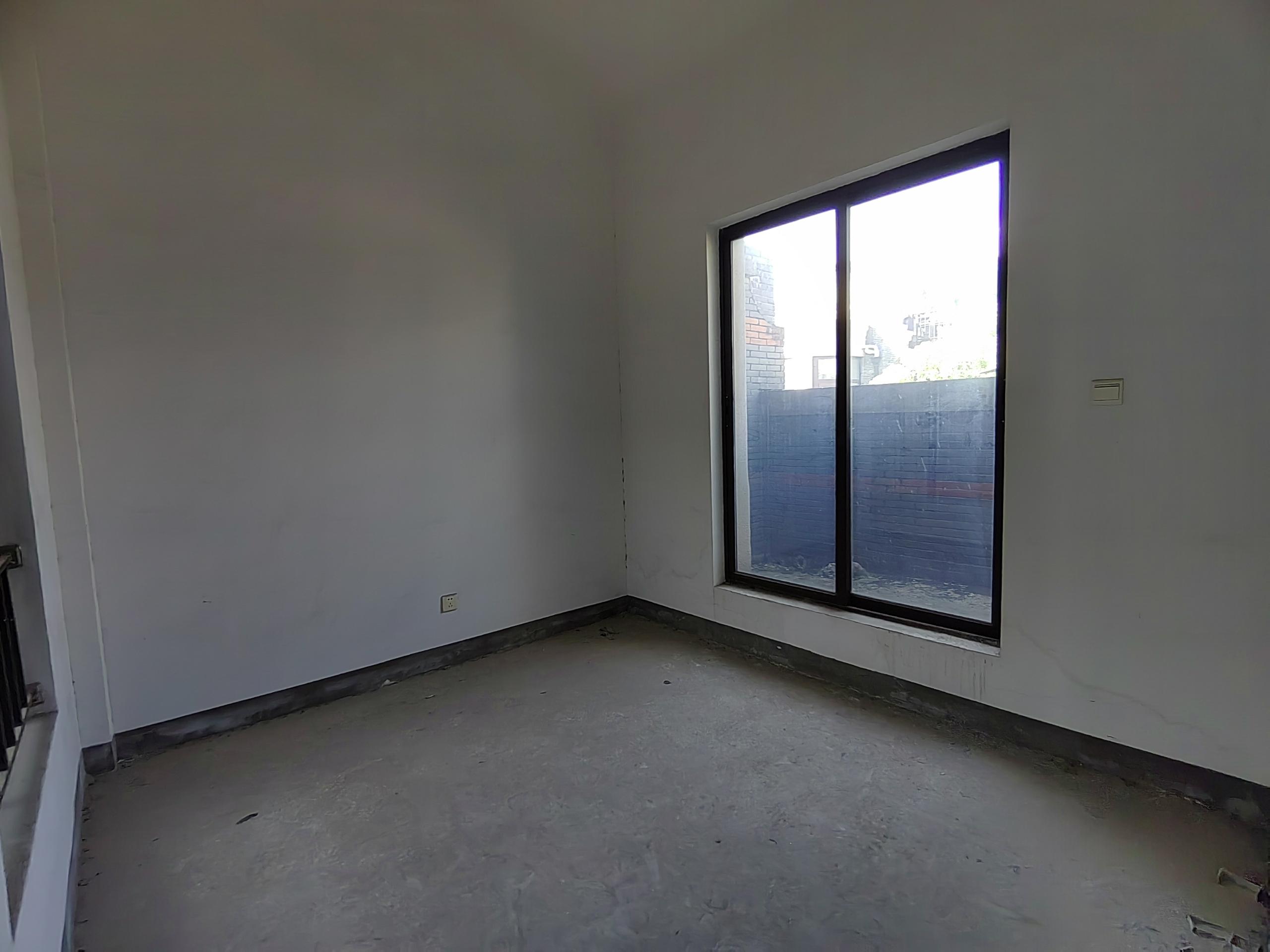 南通壹城水清木华 4室2厅3卫 234.78m&sup2;