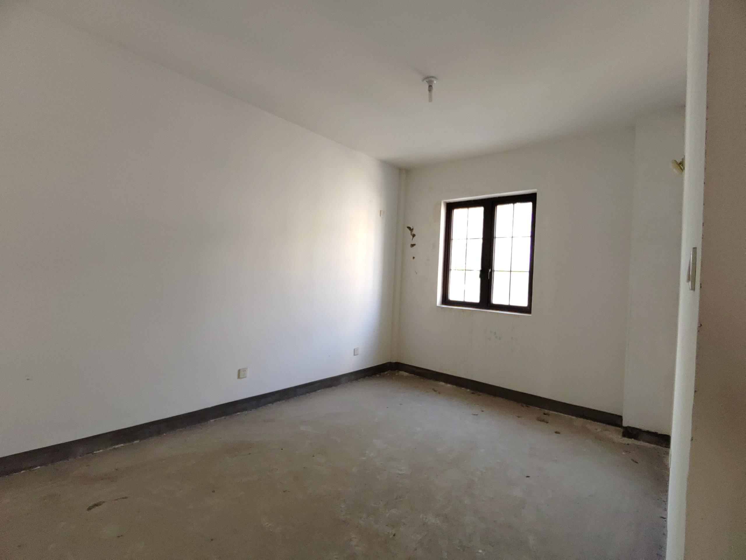 南通壹城水清木华 4室2厅3卫 234.78m&sup2;
