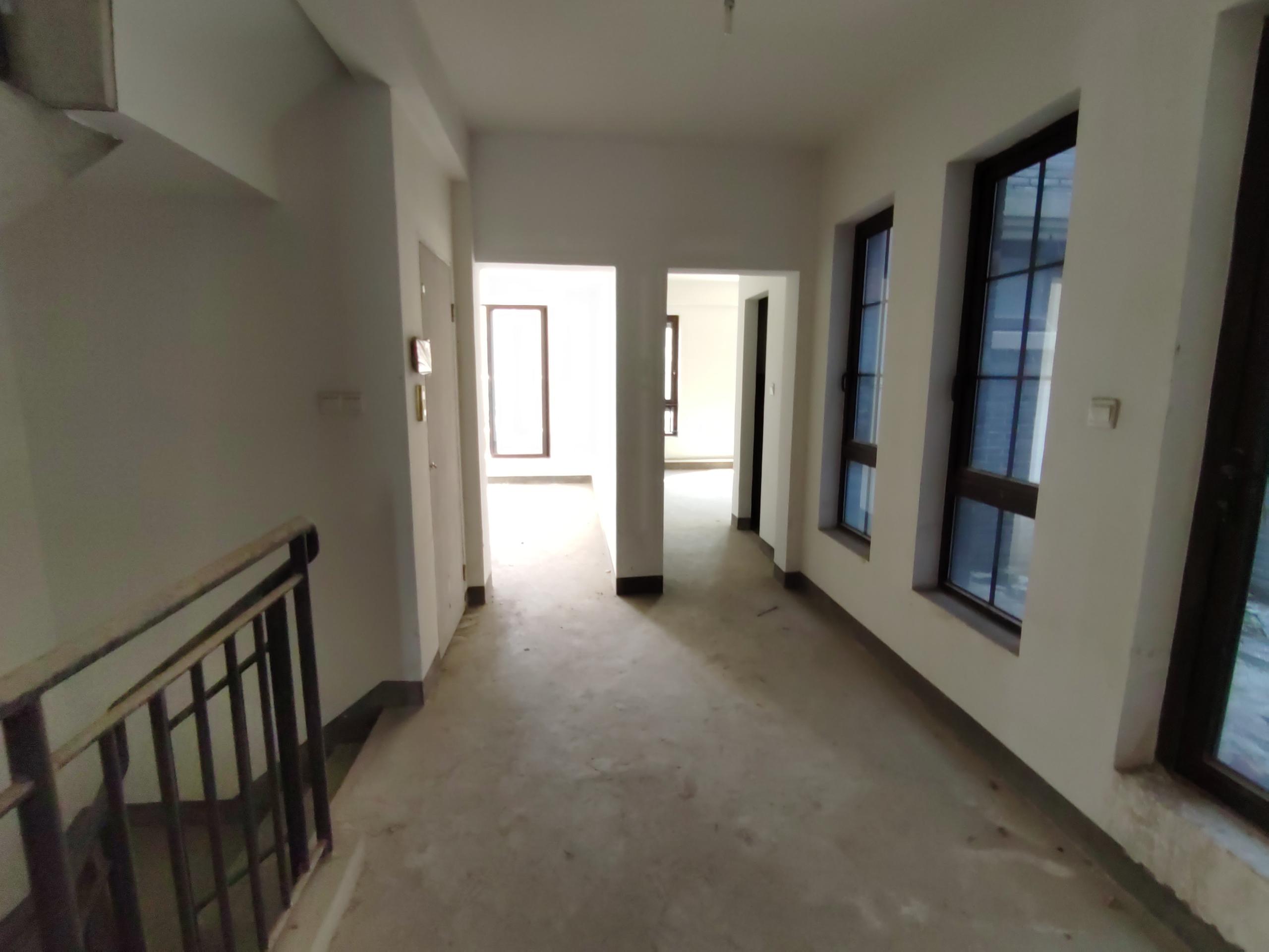 南通壹城水清木华 4室2厅3卫 234.78m&sup2;