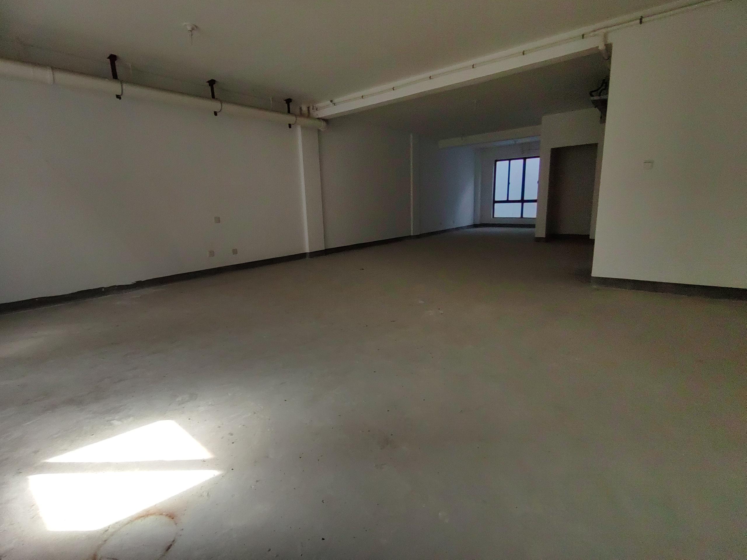 南通壹城水清木华 4室2厅3卫 234.78m&sup2;