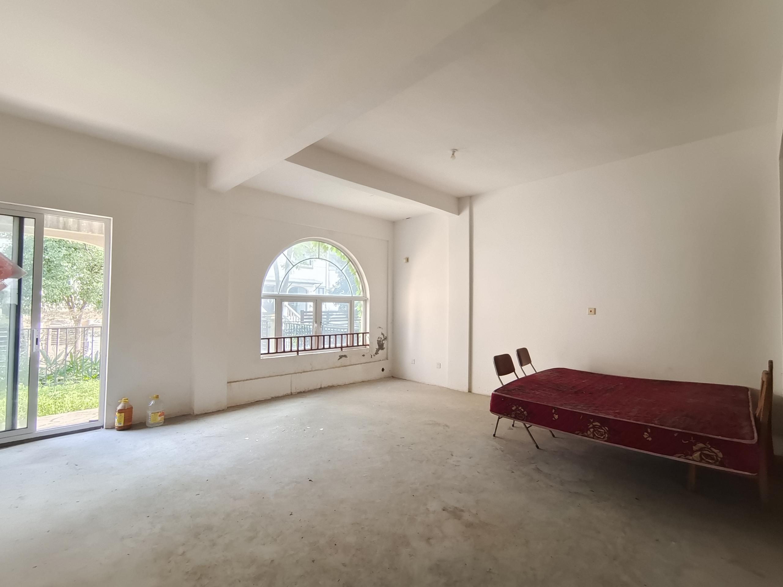 博园岚郡 5室2厅3卫 250m&sup2;