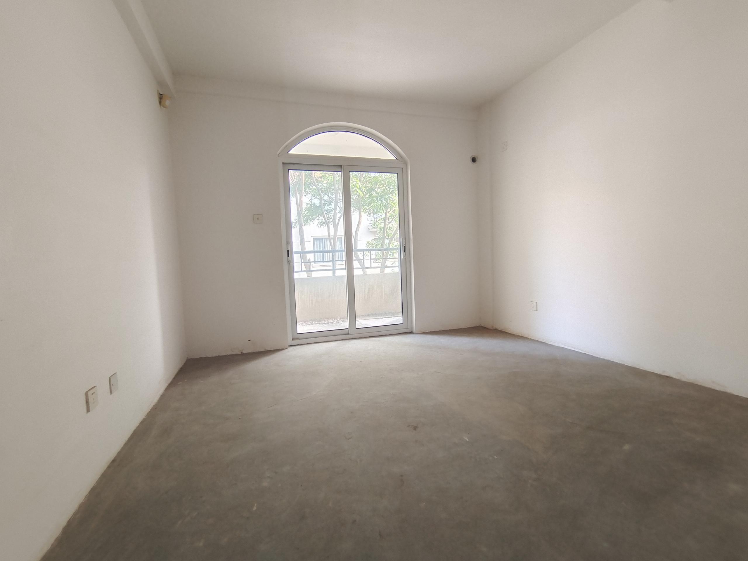 博园岚郡 5室2厅3卫 250m&sup2;