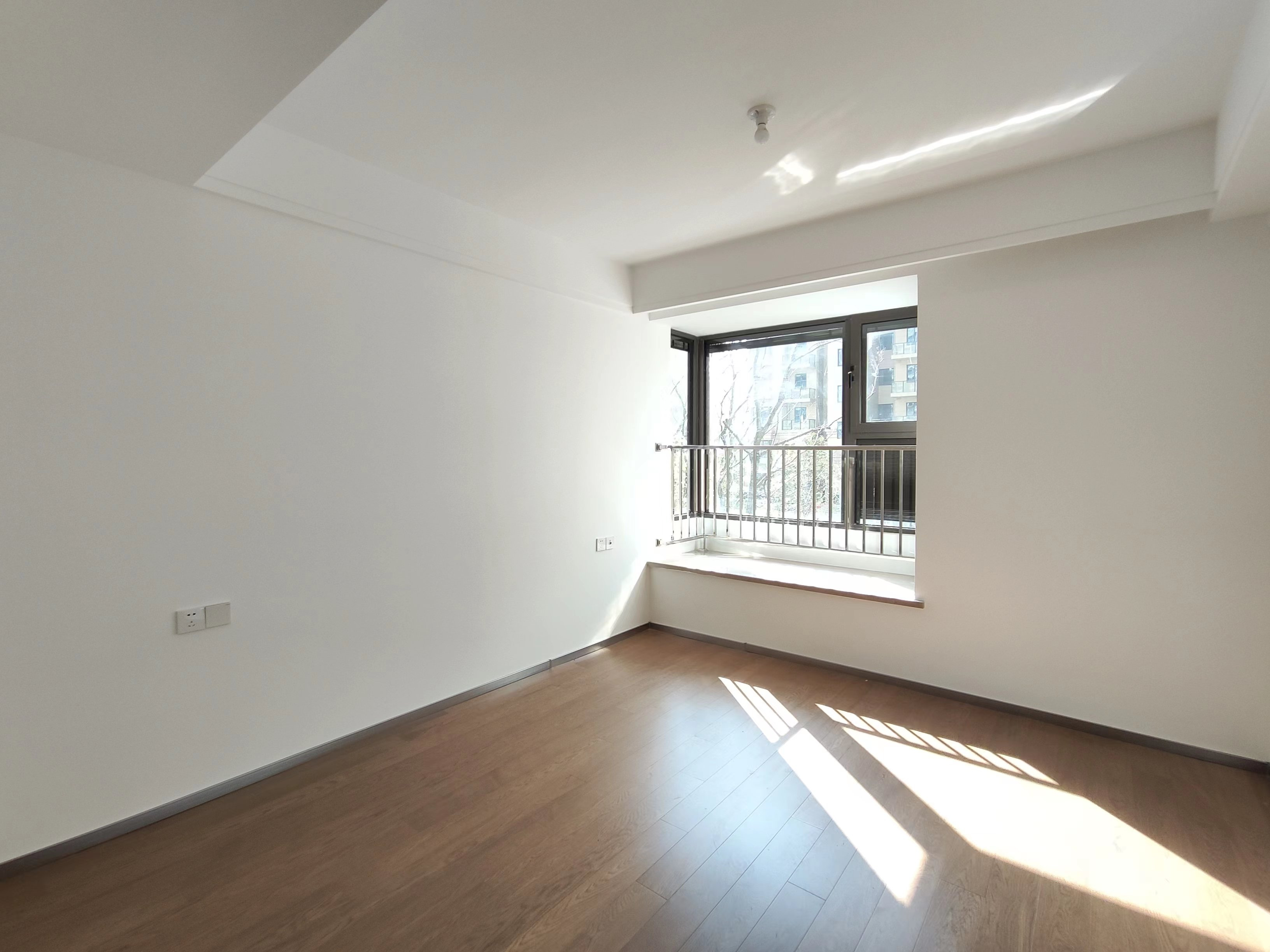 远创宸樾 3室2厅2卫 110m&sup2;
