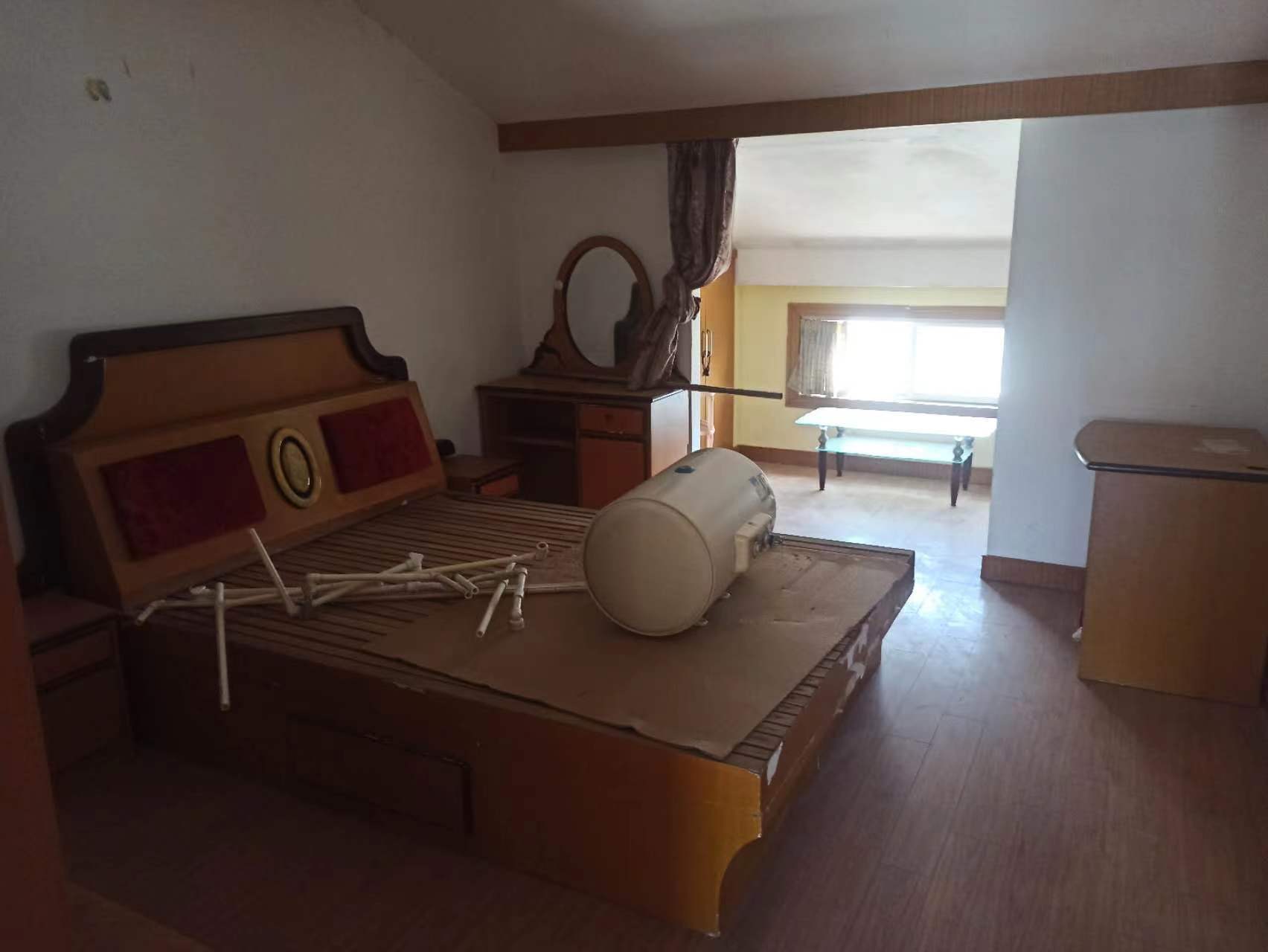 南川园东区 3室2厅1卫 85m&sup2;