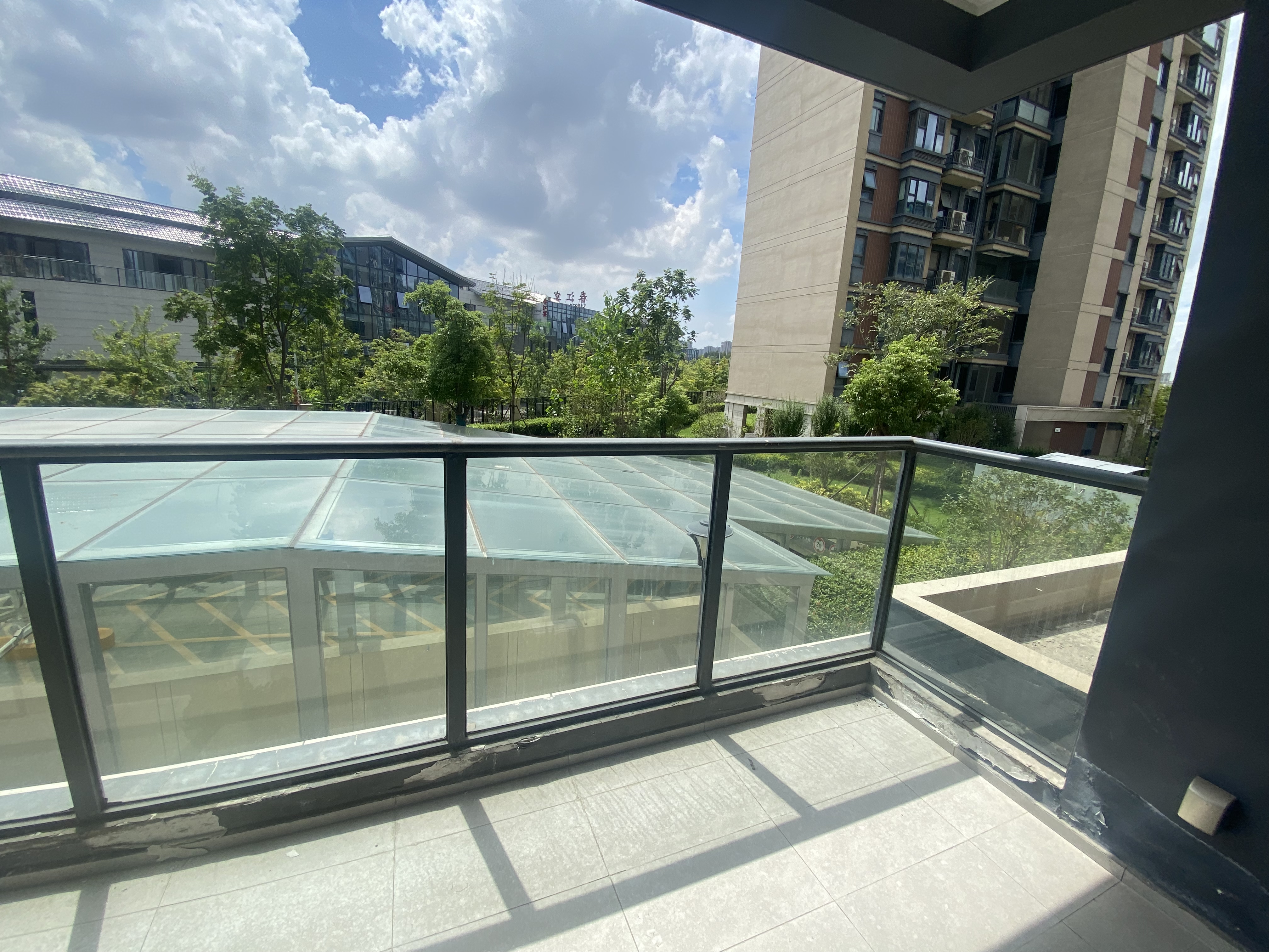 春江阅 3室2厅2卫 143.75m&sup2;