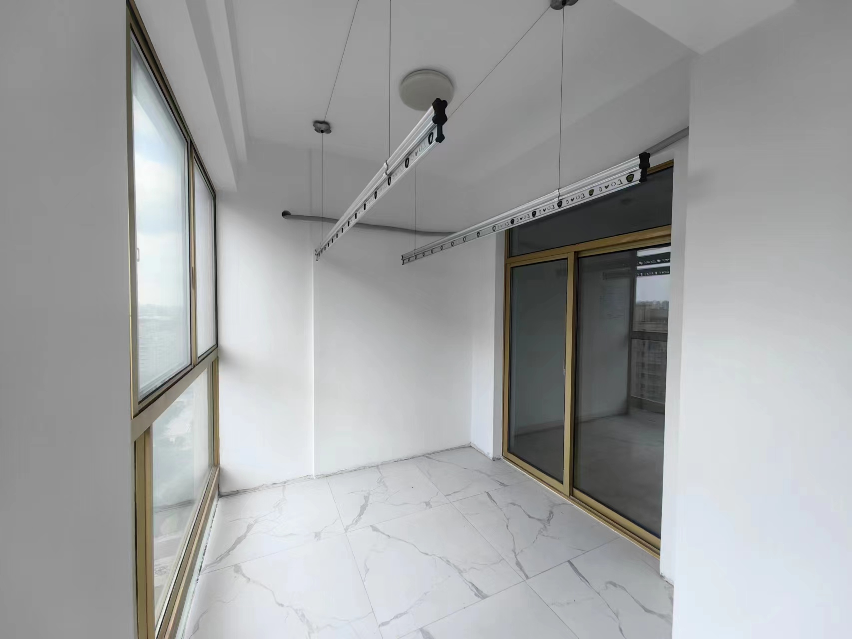 恒盛豪庭 3室2厅1卫 133m&sup2;