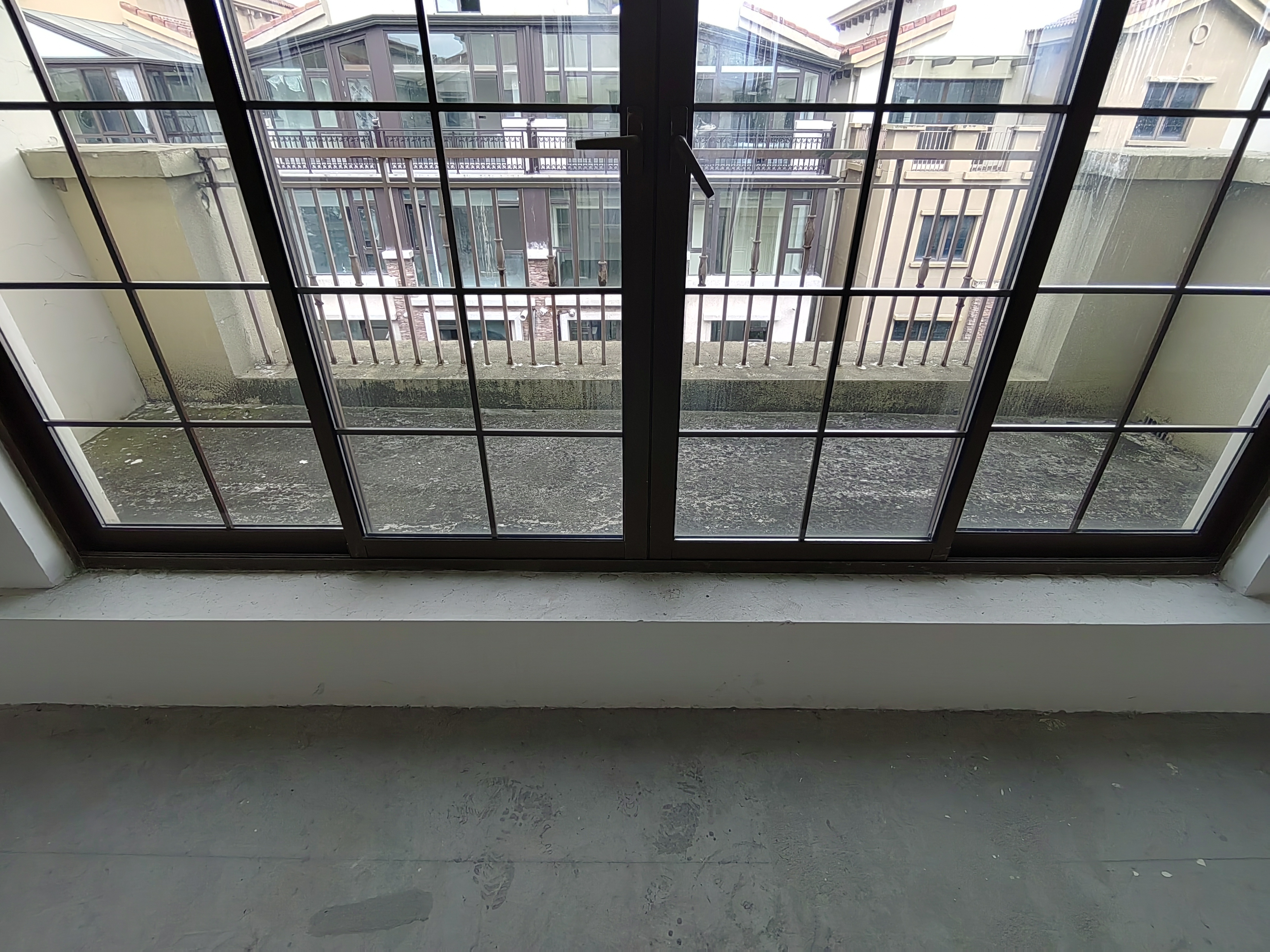 万科有湖（翡翠心湖） 4室2厅3卫 256m&sup2;