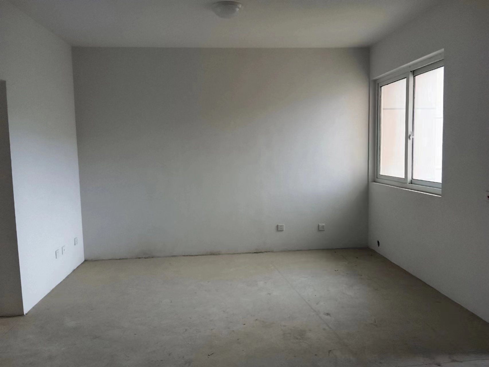 天香苑 3室2厅1卫 110m&sup2;